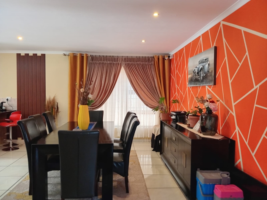 3 Bedroom Property for Sale in Boschdal North West